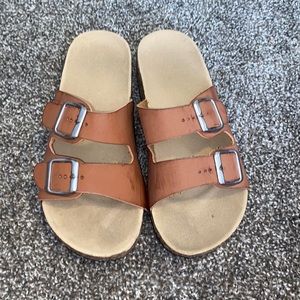 Offbrand Birkenstocks